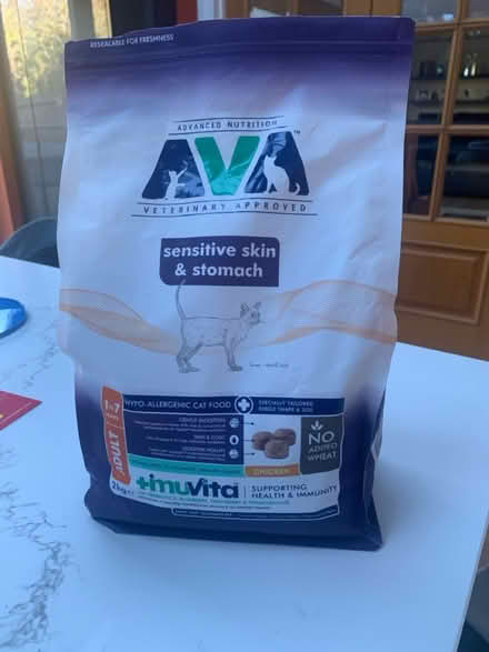 Photo of free Cat food (Hoddesdon, EN11) #1