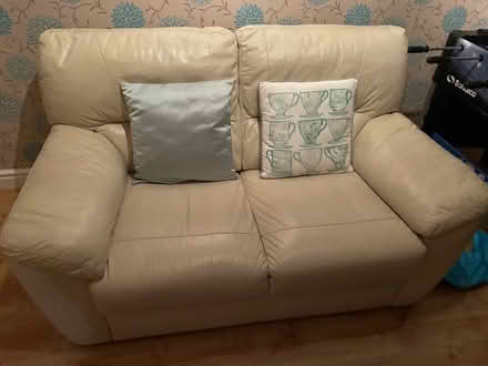 Photo of free 2 seater Settee (Rushden) #1