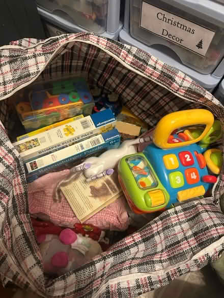 Photo of free Big bag of toys (CR0) #1