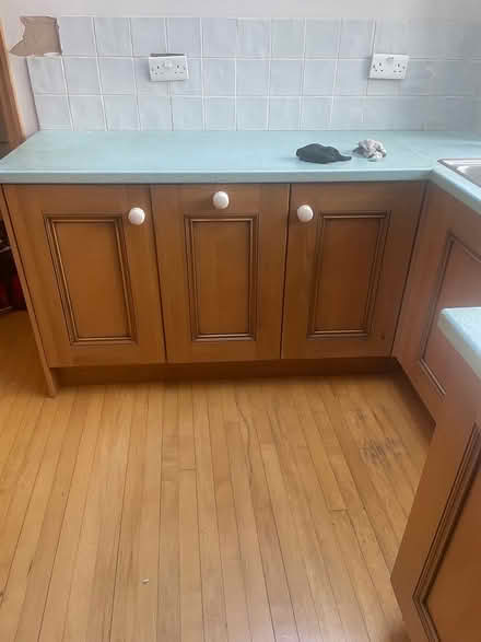Photo of free Kitchen units, solid wood doors (Hovingham YO62) #3