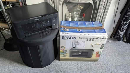 Photo of free Epson Printer (turn on with error) (Princes Park) #1