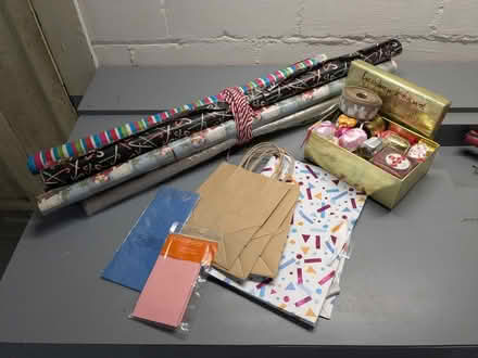Photo of free Gift Wrapping Supplies (Wayne, Annapolis/Wayne Rd) #1