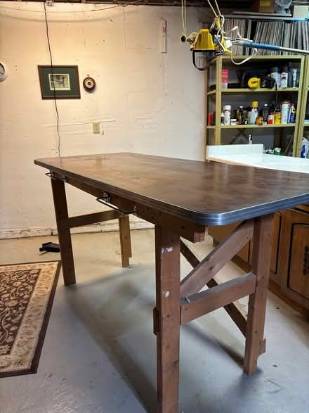 Photo of free Workbench (1571 Keenleyside Crt. Miss.) #3