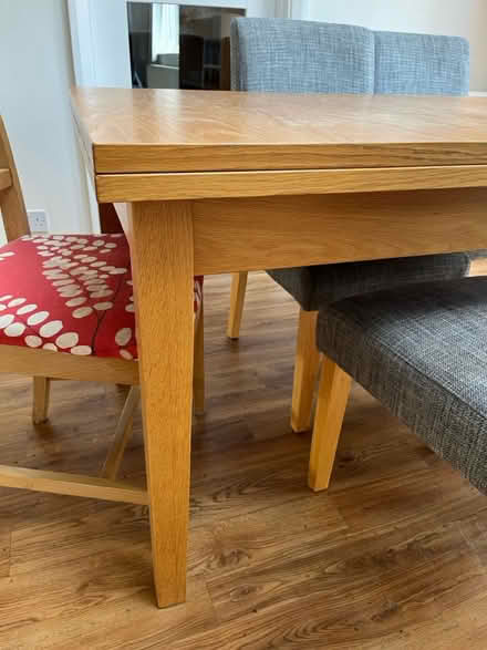 Photo of free Habitat oak table Esher (Hinchley wood. KT10) #4