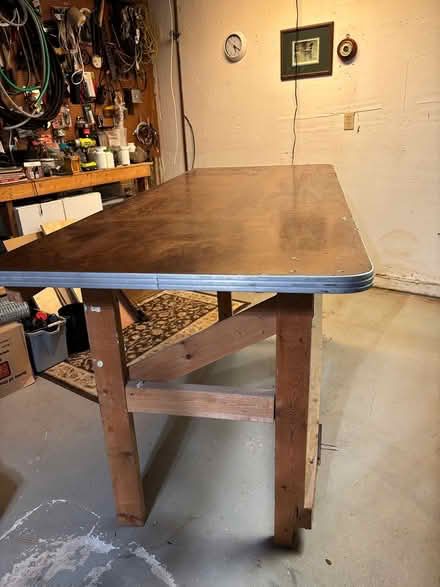 Photo of free Workbench (1571 Keenleyside Crt. Miss.) #2