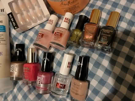 Photo of free Ladies Items (CT9) #2