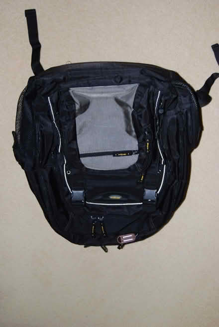 Photo of free Laptop bag (Lee-on-the-Solent PO13) #1