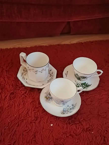 Photo of free Cups & saucers (Chatham ME5) #1