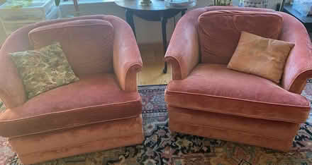 Photo of free Pair of Pink Chairs (Near Prospect High School) #1