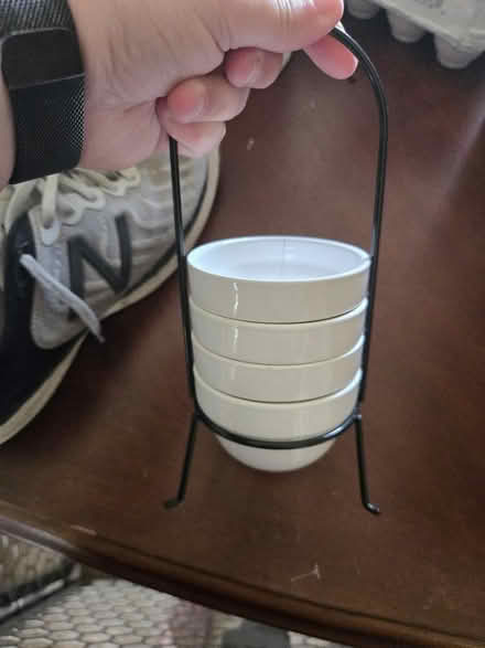 Photo of free Sauce Cups in Holder (Winchester) #1