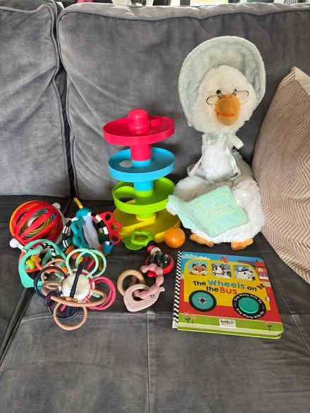 Photo of free Baby toys (GL3) #1