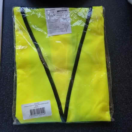 Photo of free Hi viz jacket (Croydon) #1