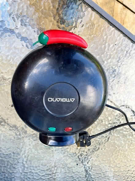 Photo of free Quesadilla maker (Bearsted, Maidstone. ME15) #1