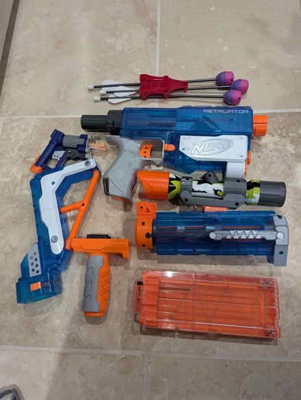 Photo of free NERF guns odds and ends (Chesham HP5) #1