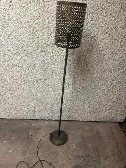 Photo of free Tall standing lamp (Ng6) #2