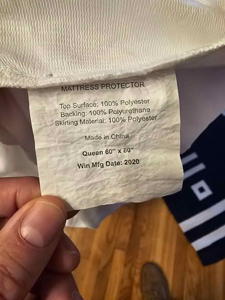 Photo of free Impermeable Mattress Pad Queen (02215) #3