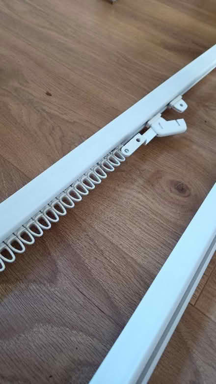 Photo of free Electric curtain track (Warton LA5) #4