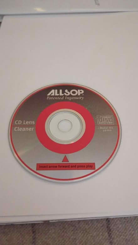Photo of free CD lens cleaning disc (Bernards Heath AL1) #1