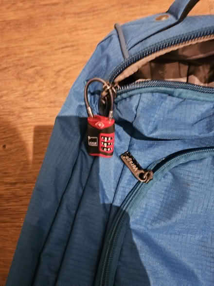 Photo of free suitcase. Not a cabin size (EC1R) #3