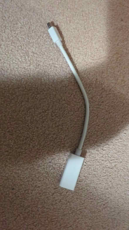 Photo of free HDMI to mini displayport dongle (Bernards Heath AL1) #1