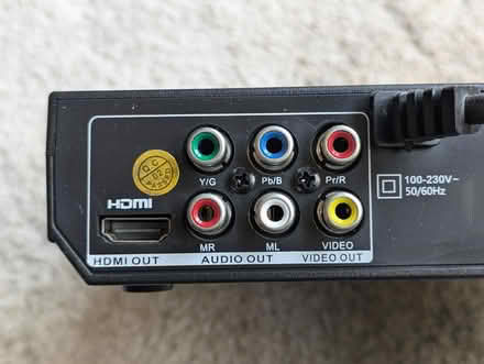 Photo of free DVD player (Hook RG27) #2