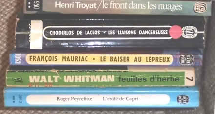 Photo of free 17 french literature (Glasgow G43) #2