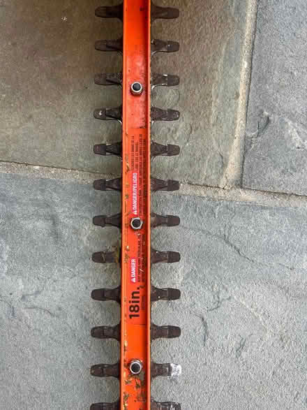 Photo of free 18" Black and Decker Hedge Trimmer (Tenleytown DC) #1