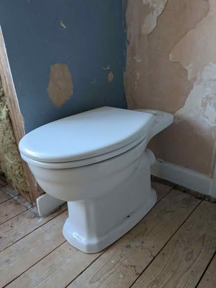 Photo of free White toilet and cistern - new unused (Burnham SL1) #1