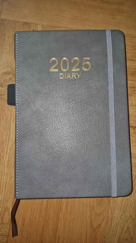 Photo of free Diary 2025 (Lambeth SW8) #1