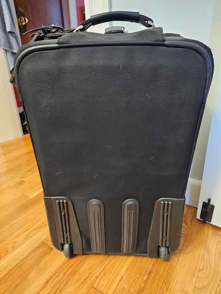 Photo of free Roller Luggage bag (02215) #3