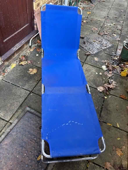 Photo of free 2x sun loungers (Cobham, KT11) #2