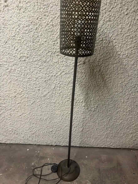 Photo of free Tall standing lamp (Ng6) #1