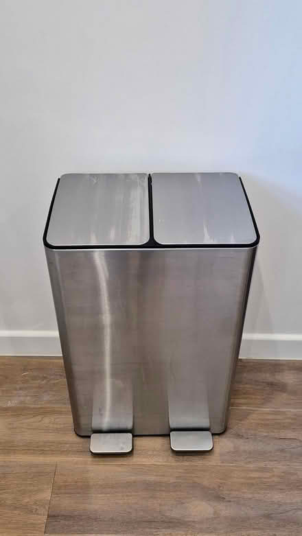 Photo of free Dual Compartment Pedal Bin 60L (Putney SW15 2GN) #1