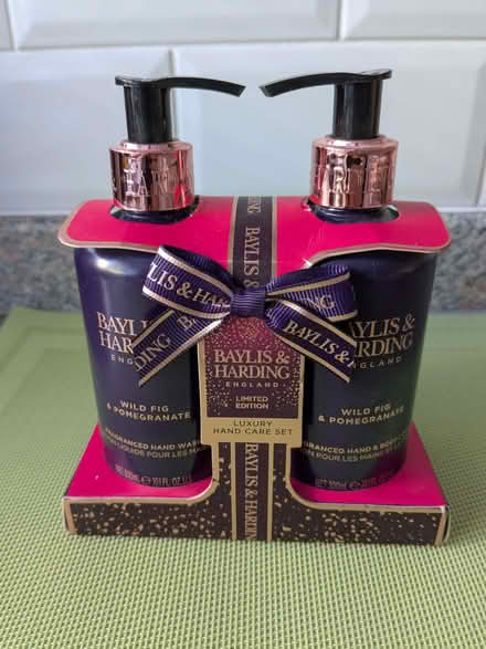 Photo of free Hand Wash and Hand and Body Lotion (Beulah Hill SE19) #1