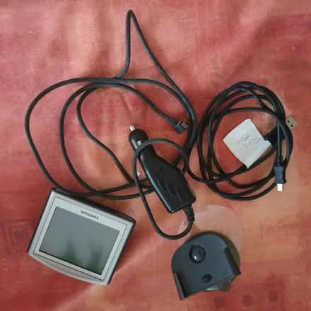 Photo of free Tom Tom navigation car system (seaton EX12) #2