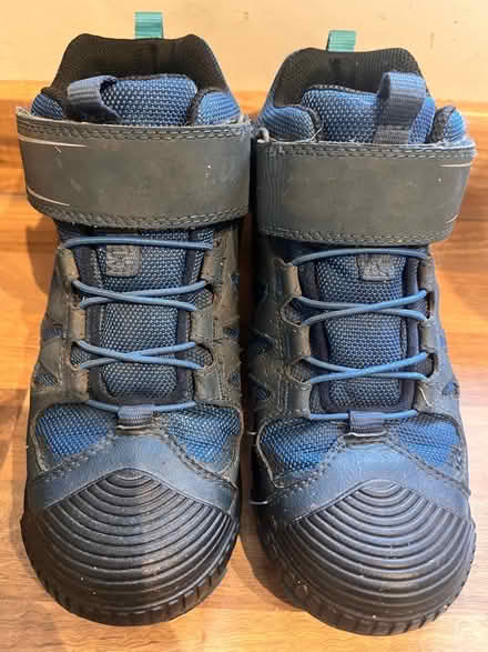 Photo of free Kids walking boots size 2 (Harborne B17) #2