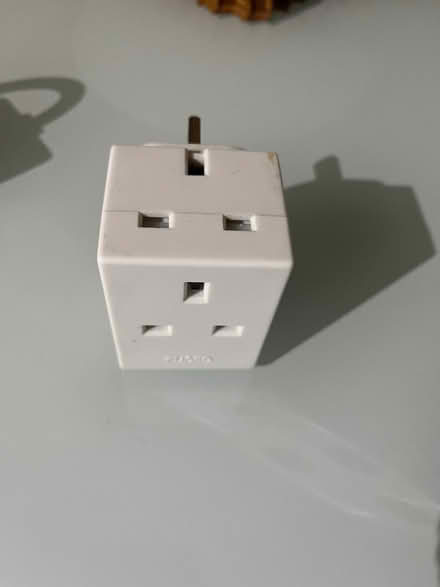 Photo of free Double socket adapter (Royal Leamington Spa CV31) #1
