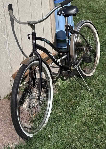 Photo of free Woman’s 26” Bike (Lower east side near OHare.) #2