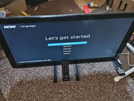 Photo of free Toshiba 32 inch tv (Smiths Estate OX28) #1