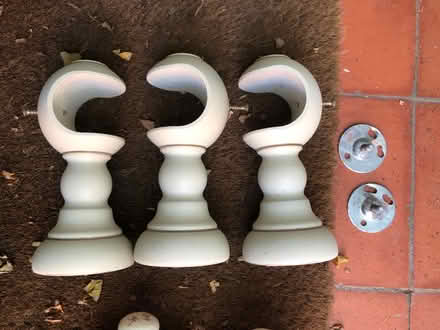 Photo of free Shabby chic Curtain pole and rings (OX4 Iffley) #3