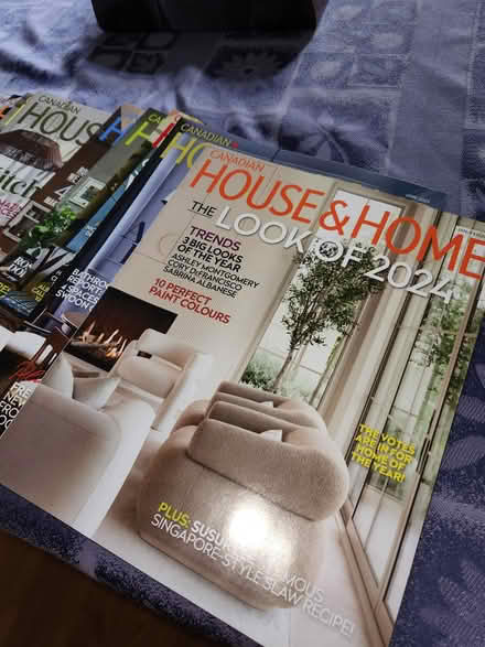 Photo of free House & Home Magazines (Pharmacy & Sheppard) #3