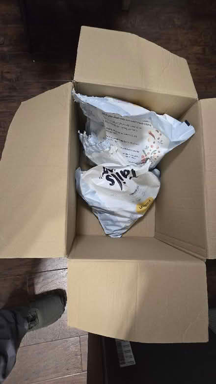 Photo of free Dog food, about 9kg, damaged bags (Seven Kings IG3) #1