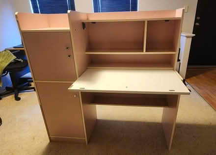 Photo of free Girls desk/dressing table (Anchorage Rockingham) #4