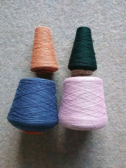 Photo of free Cones of yarn (Bloomfield) #1