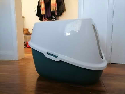 Photo of free Cat litter tray (Bradford on Avon BA15) #2