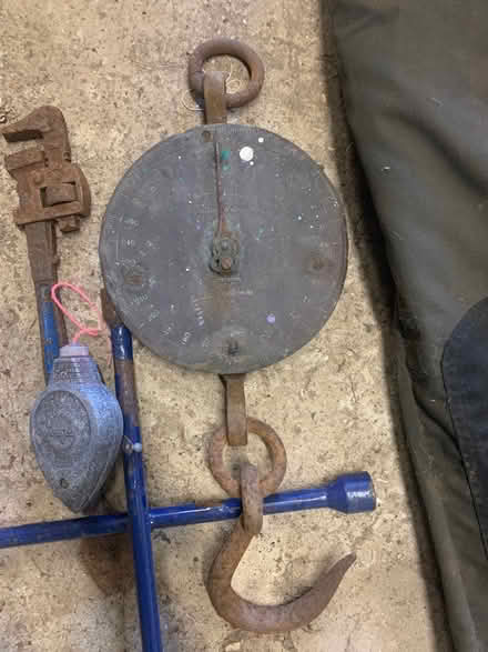 Photo of free Crowbars, hanging scales, fuelcans (Harrietsham ME17) #2