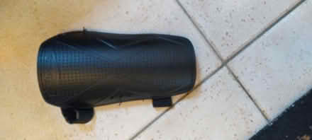 Photo of free One shin guard (Kennington OX1) #1