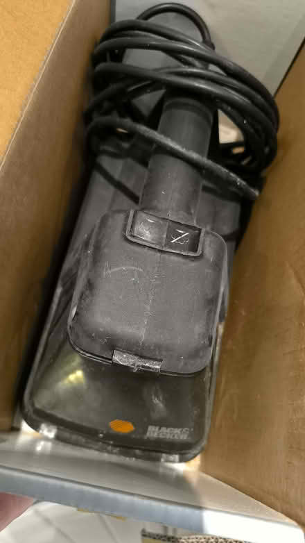 Photo of free Black & Decker Wallpaper stripper (The Camp AL1) #2