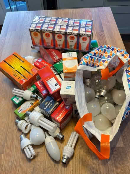 Photo of free Incandescent, Halogen & CFL Light Bulbs (Fenham) #1