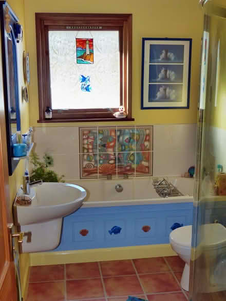 Photo of free 6ft double ended bath (West Bandodle AB51) #2